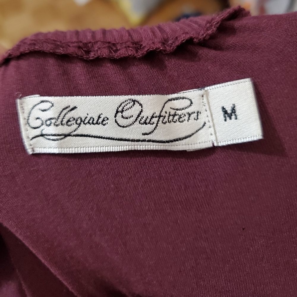 Collegiate outfitters dress   - Picture 6 of 11